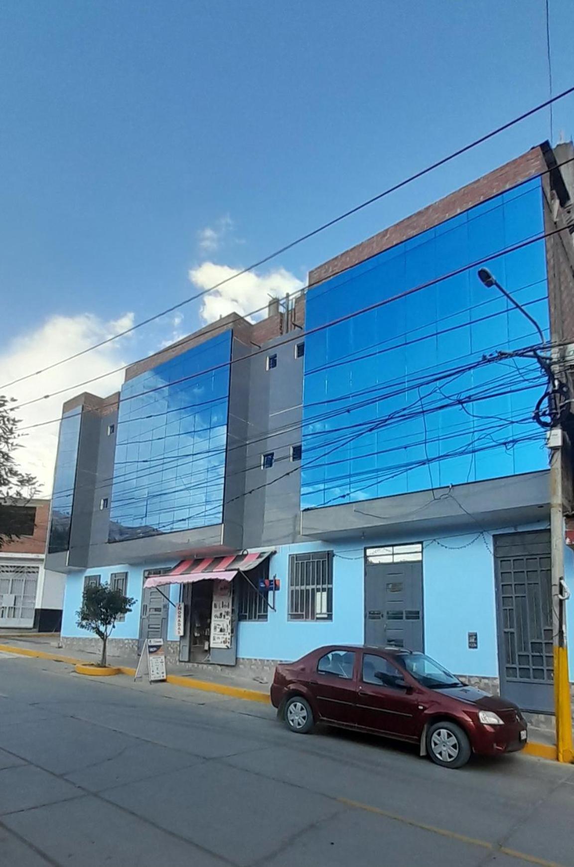 Hostal Pura Casta Hotel Carhuaz Exterior foto